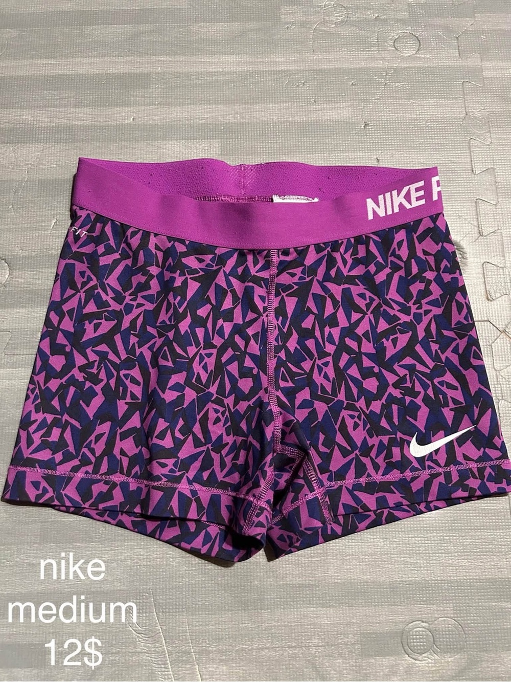 Nike Women's Purple Geometric Training Shorts